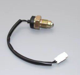 Датчик включения заднего хода Geely SC7(SL-1) Тип 2